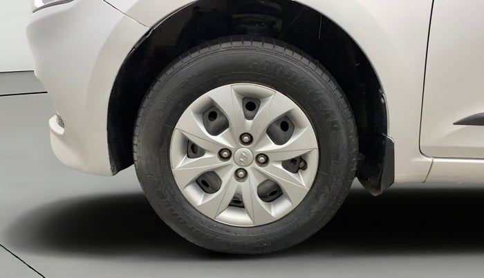 2017 Hyundai Elite i20 SPORTZ 1.2, Petrol, Manual, 42,150 km, Left Front Wheel