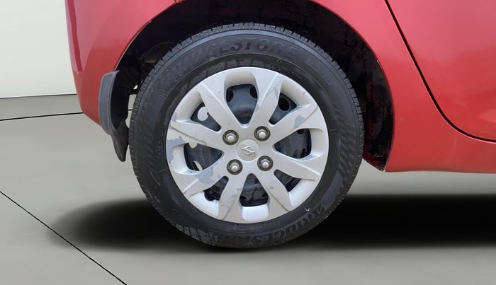 2017 Hyundai Eon MAGNA +, Petrol, Manual, 1,07,046 km, Right Rear Wheel