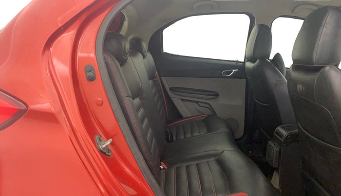 2017 Tata Tiago XZ PETROL, CNG, Manual, 65,204 km, Right Side Rear Door Cabin