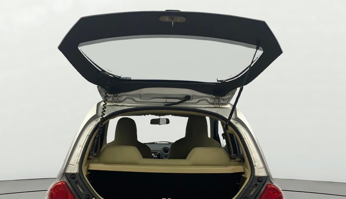 2015 Honda Brio VX MT, Petrol, Manual, 54,341 km, Boot Door Open