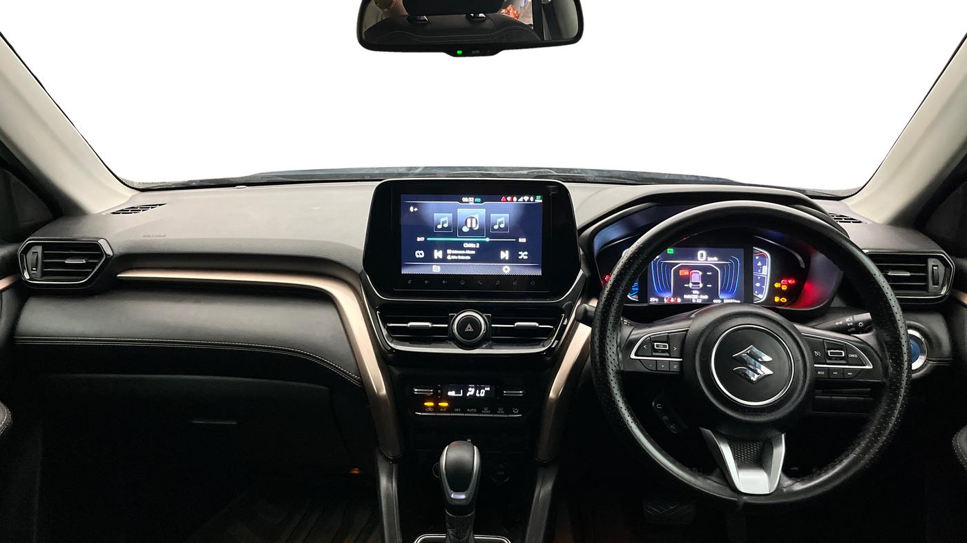 2025 Maruti Grand Vitara ZETA PLUS  HYBRID ECVT, Hybrid, Automatic, 30,655 km, Dashboard