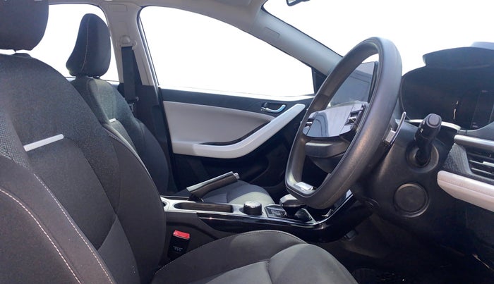 2024 Tata NEXON CREATIVE+ DCA 1.2 PETROL, Petrol, Automatic, 30,907 km, Right Side Front Door Cabin