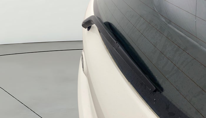 2012 Hyundai i20 ASTA 1.4 CRDI, Diesel, Manual, 1,05,124 km, Rear Wiper