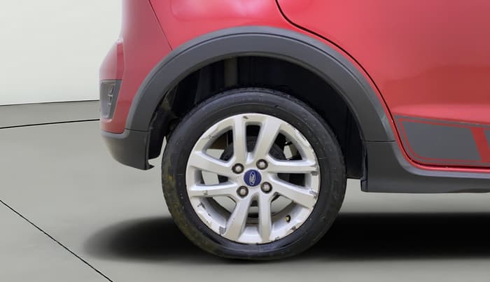 2019 Ford FREESTYLE TITANIUM 1.2 PETROL, Petrol, Manual, 1,05,881 km, Right Rear Wheel
