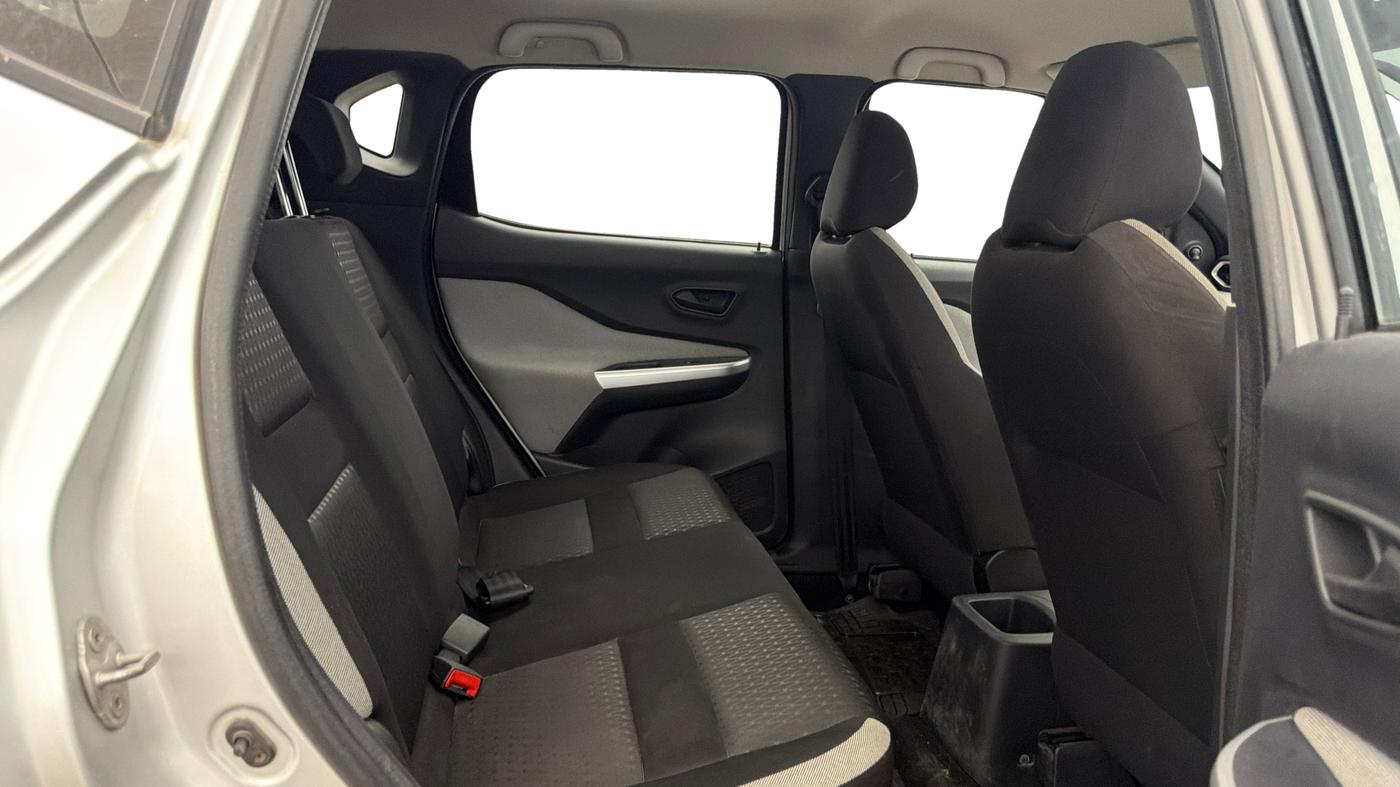 2022 Nissan MAGNITE XE, Petrol, Manual, 54,847 km, Right Side Rear Door Cabin