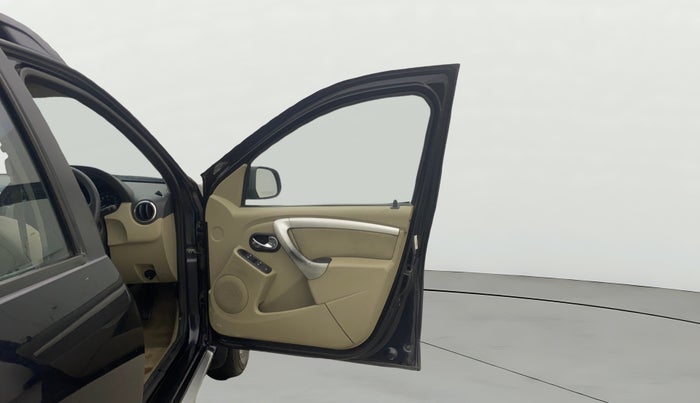 2014 Nissan Terrano XL (P), Petrol, Manual, 77,126 km, RHS Front Door