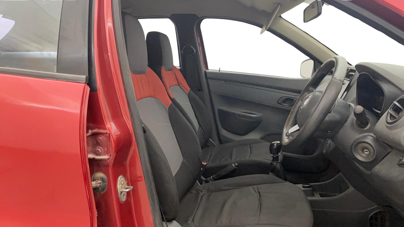 2016 Renault Kwid RXT 1.0, CNG, Manual, 94,193 km, Right Side Front Door Cabin