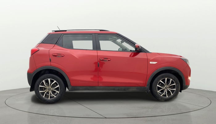 2022 Mahindra XUV300 W6 1.5 DIESEL AMT, Diesel, Automatic, 60,728 km, Right Side View