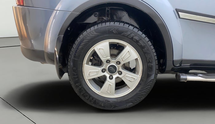 2014 Mahindra XUV500 W8, Diesel, Manual, 77,260 km, Right Rear Wheel