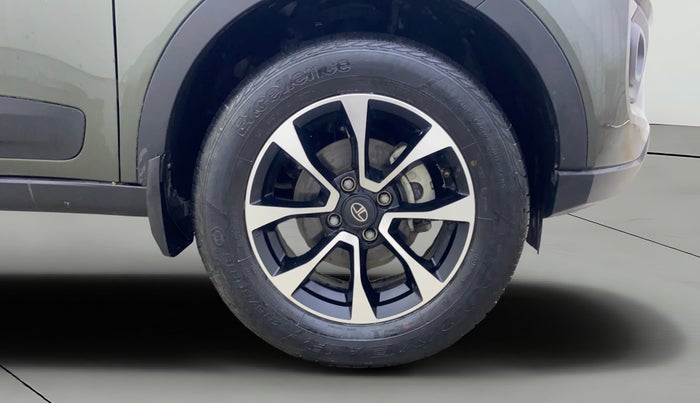 2021 Tata NEXON XZ PLUS PETROL, Petrol, Manual, 28,564 km, Right Front Wheel