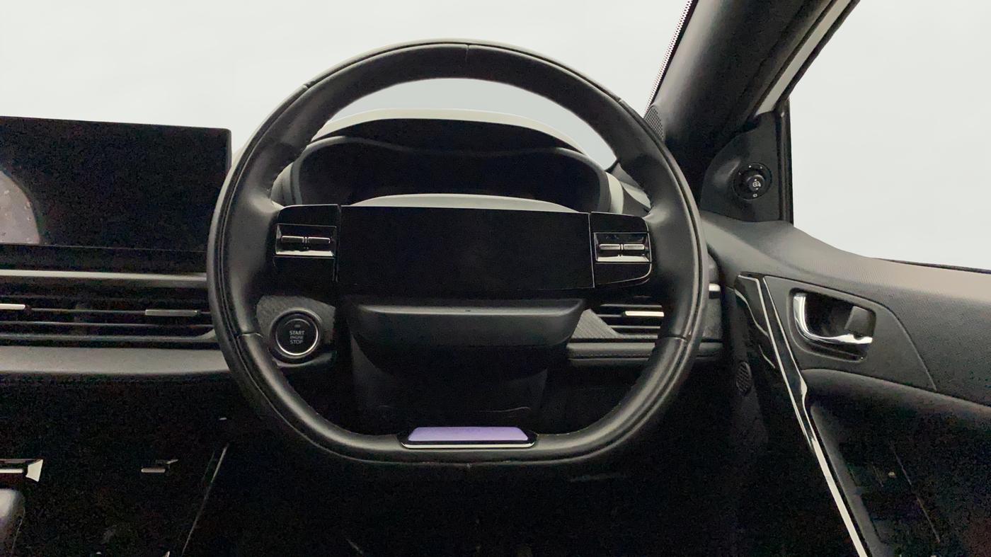 2023 Tata NEXON FEARLESS + SUNROOF DUAL TONE 1.2 PETROL, Petrol, Manual, 271 km, Steering Wheel Close Up