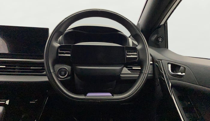 2023 Tata NEXON FEARLESS + SUNROOF DUAL TONE 1.2 PETROL, Petrol, Manual, 271 km, Steering Wheel Close Up