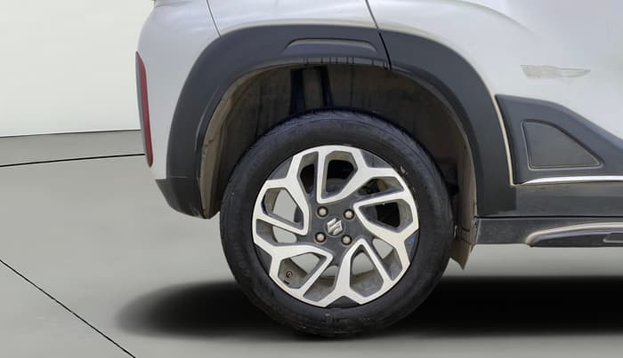 2023 Maruti FRONX ALPHA 1.0L TURBO 6 AT, Petrol, Automatic, 31,336 km, Right Rear Wheel