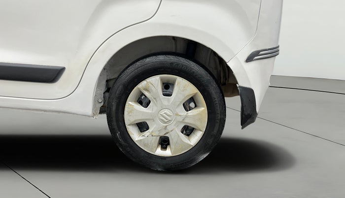 2019 Maruti New Wagon-R ZXI 1.2, CNG, Manual, 97,886 km, Left Rear Wheel