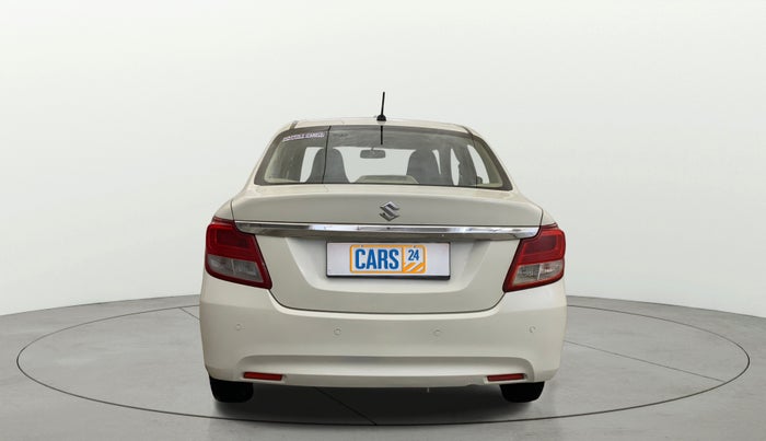 2017 Maruti Dzire LXI, CNG, Manual, 78,941 km, Back/Rear