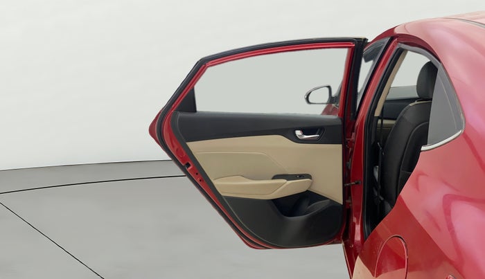 2018 Hyundai Verna 1.6 VTVT SX (O) AT, Petrol, Automatic, 56,470 km, LHS Rear Door