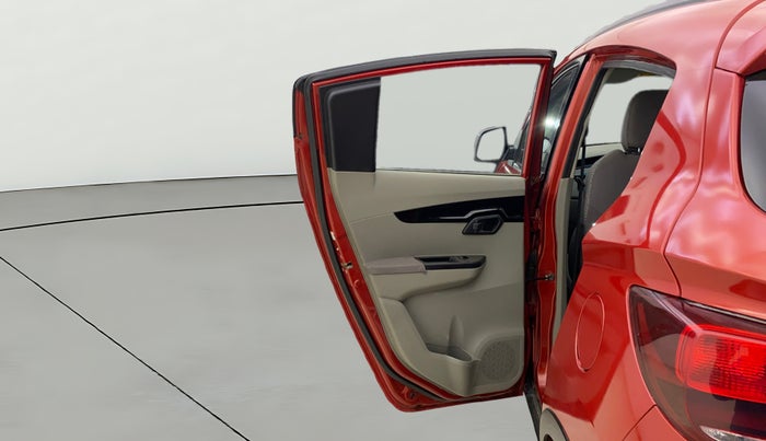 2016 Mahindra Kuv100 K6 PLUS 5 STR, Petrol, Manual, 54,087 km, LHS Rear Door