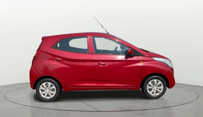 2014 Hyundai Eon 1.0 MAGNA +, Petrol, Manual, 24,021 km, Right Side View