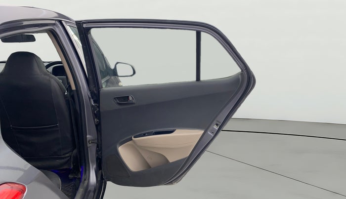 2016 Hyundai Grand i10 MAGNA AT 1.2 KAPPA VTVT, Petrol, Automatic, 1,44,697 km, RHS Rear Door