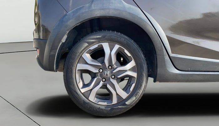 2018 Honda WR-V 1.2L I-VTEC VX MT, Petrol, Manual, 1,14,300 km, Right Rear Wheel