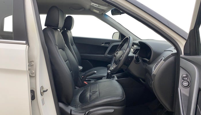 2017 Hyundai Creta SX PLUS 1.6 PETROL, Petrol, Manual, 80,223 km, Right Side Front Door Cabin