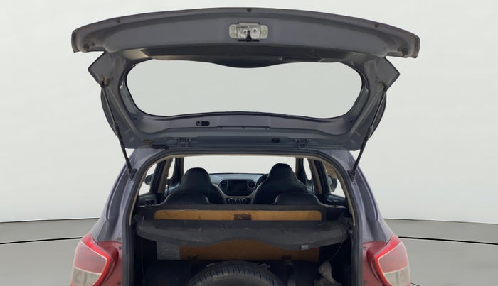 2017 Hyundai Grand i10 MAGNA 1.2 KAPPA VTVT, CNG, Manual, 1,17,518 km, Boot Door Open