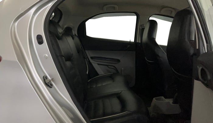 2018 Tata Tiago XE PETROL, CNG, Manual, 53,821 km, Right Side Rear Door Cabin