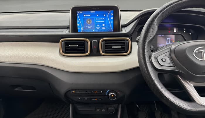 2023 Tata PUNCH ACCOMPLISHED DAZZLE SUNROOF CNG MT, CNG, Manual, 76,917 km, Air Conditioner