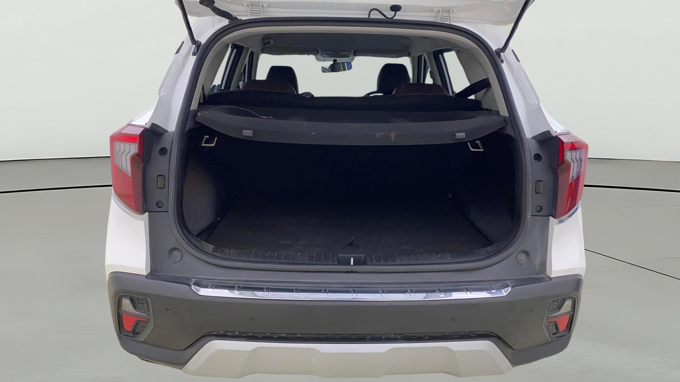 2023 KIA SELTOS  HTK PLUS 1.5 DIESEL IMT, Diesel, Manual, 68,626 km, Boot Open Zoomed View