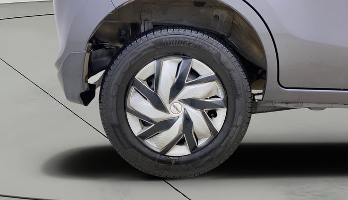 2017 Maruti Alto 800 VXI, Petrol, Manual, 28,727 km, Right Rear Wheel