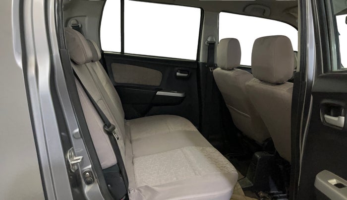 2015 Maruti Wagon R 1.0 VXI, Petrol, Manual, 79,166 km, Right Side Rear Door Cabin