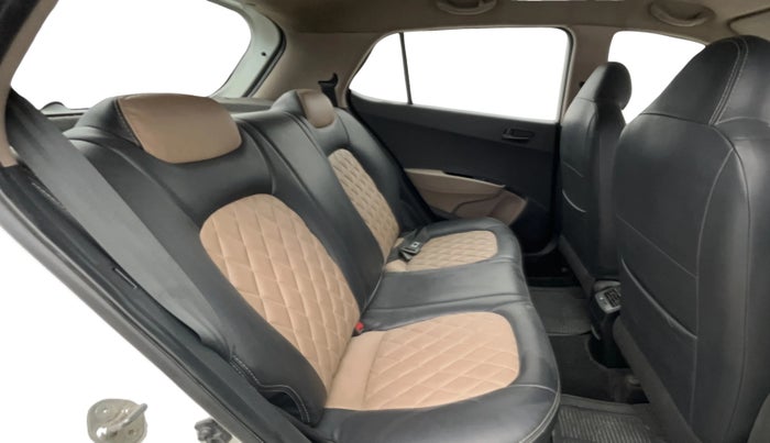 2014 Hyundai Grand i10 MAGNA 1.2 KAPPA VTVT, CNG, Manual, 72,750 km, Right Side Rear Door Cabin