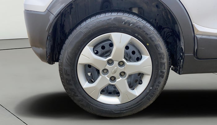 2019 Mahindra XUV300 W6 1.2 PETROL, Petrol, Manual, 36,925 km, Right Rear Wheel