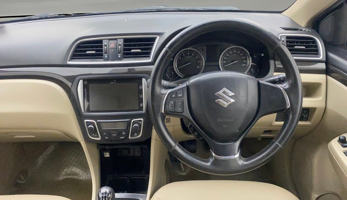 2015 Maruti Ciaz ZXI+, Petrol, Manual, 53,028 km, Steering Wheel Close Up