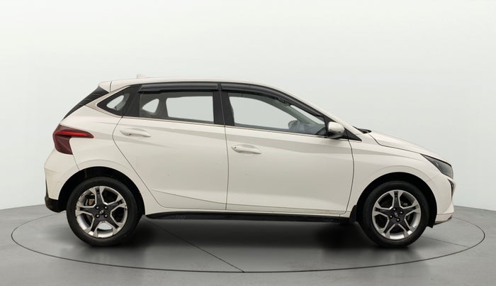 2024 Hyundai NEW I20 SPORTZ 1.2 MT, Petrol, Manual, 41,346 km, Right Side View