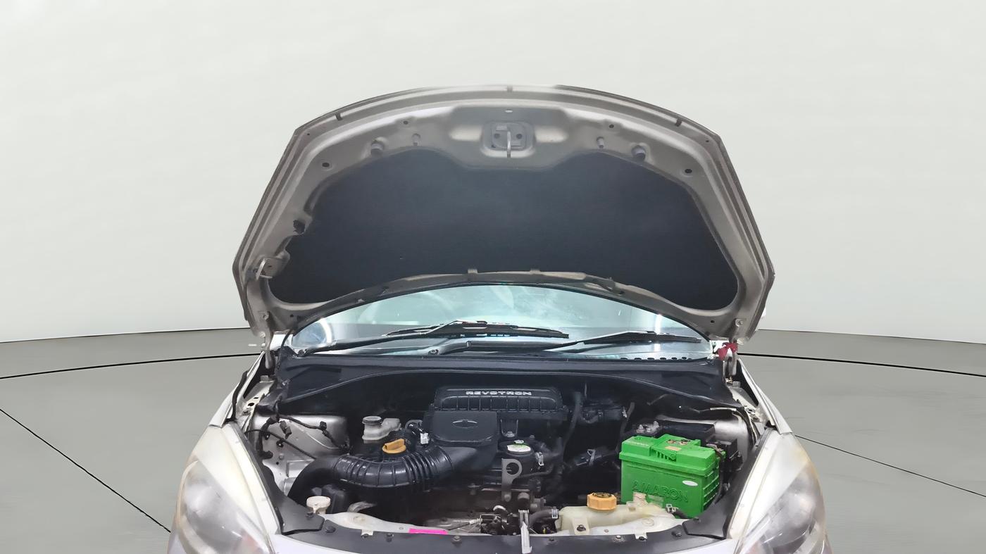 2016 Tata Tiago XT PETROL, Petrol, Manual, 99,343 km, Open Bonet