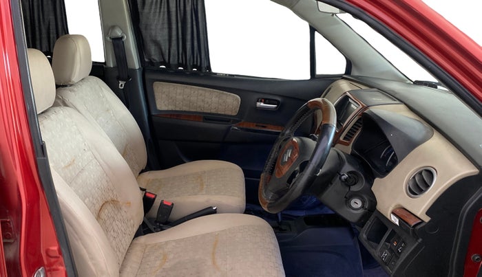 2017 Maruti Wagon R 1.0 VXI AMT, CNG, Automatic, 83,396 km, Right Side Front Door Cabin