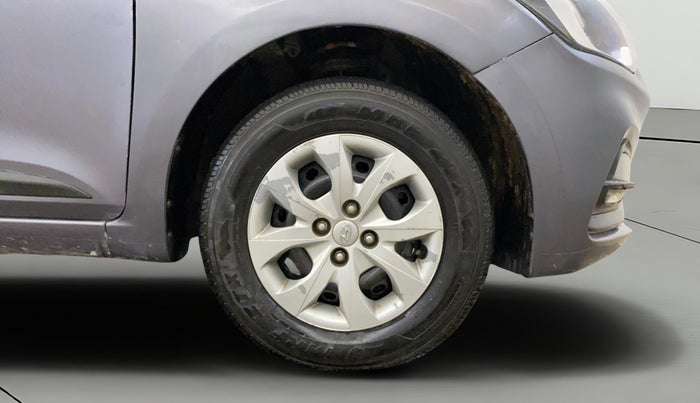 2018 Hyundai Elite i20 SPORTZ 1.2, Petrol, Manual, 42,928 km, Right Front Wheel