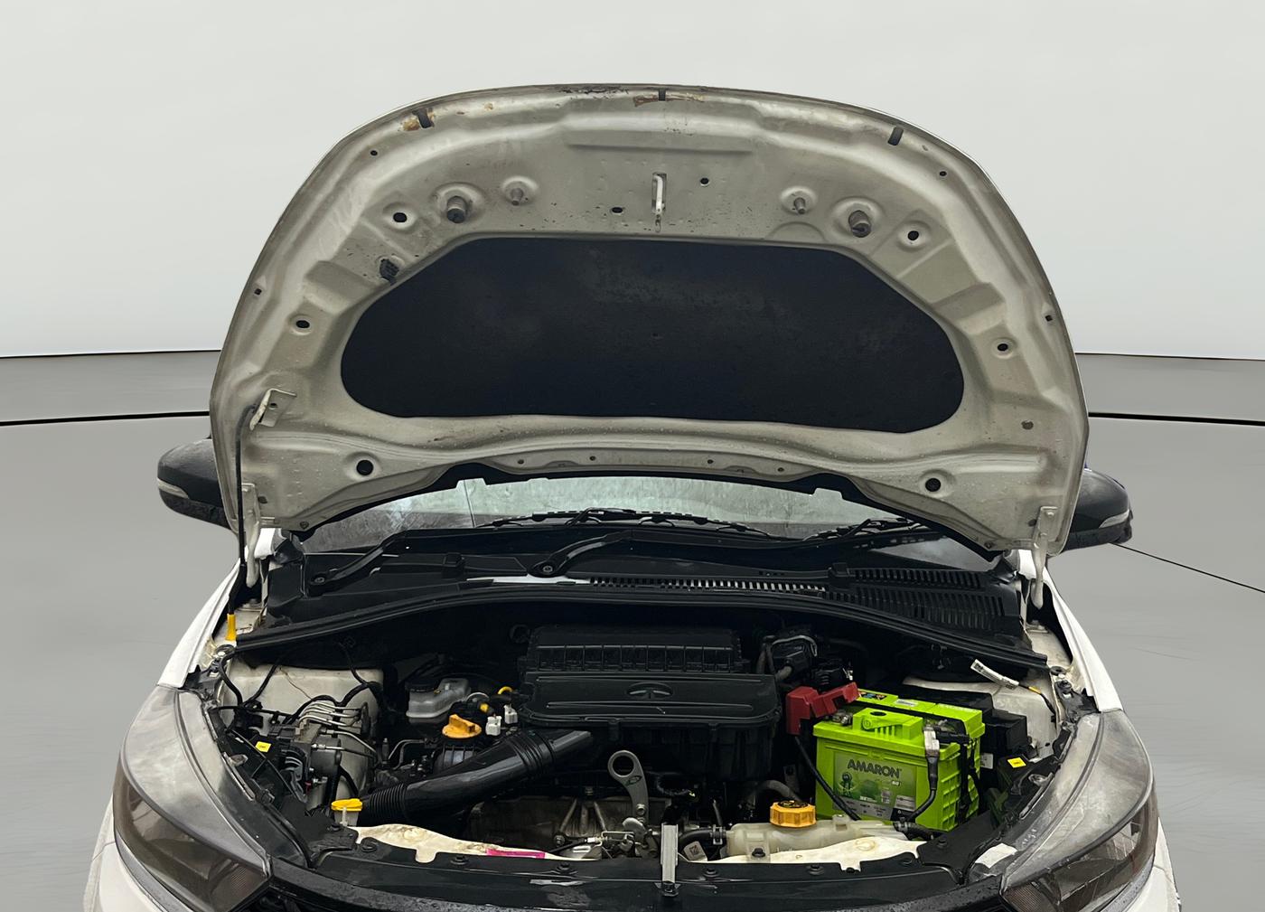 2022 Tata Tiago XT PETROL, Petrol, Manual, 31,544 km, Open Bonet