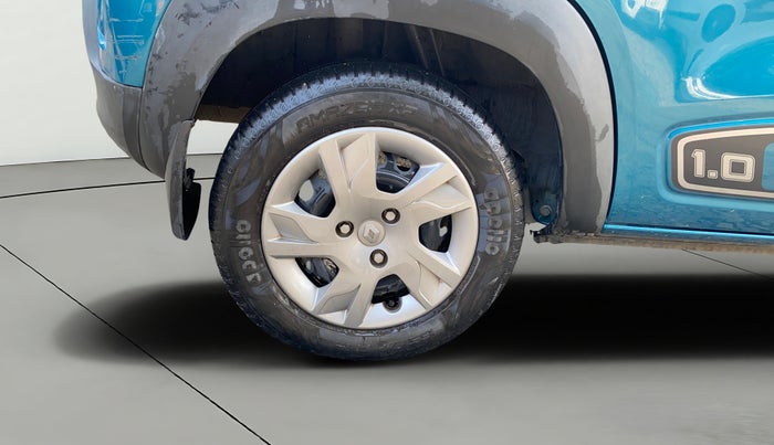 2020 Renault Kwid RXT 1.0 AMT (O), Petrol, Automatic, 55,585 km, Right Rear Wheel