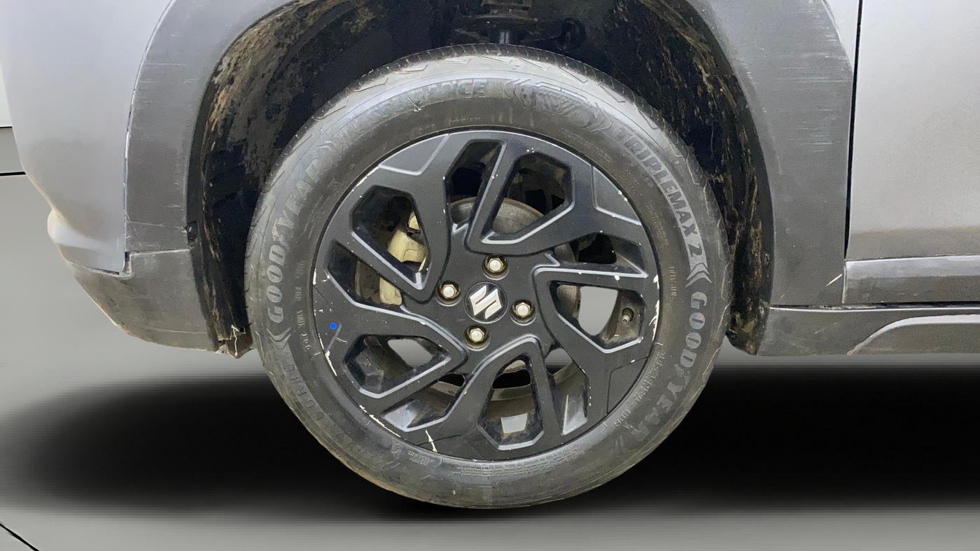 2024 Maruti FRONX DELTA PLUS 1.2MT, Petrol, Manual, 33,561 km, Left Front Wheel