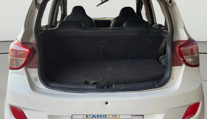 2014 Hyundai Grand i10 MAGNA 1.2 KAPPA VTVT, CNG, Manual, 1,30,977 km, Boot Open Zoomed View