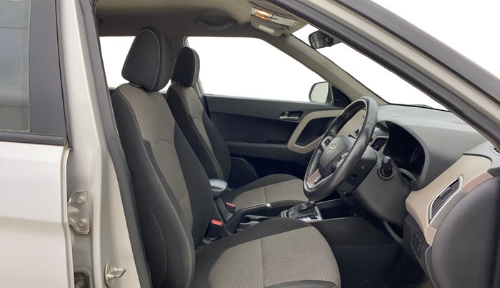 2017 Hyundai Creta SX PLUS AT 1.6 PETROL, Petrol, Automatic, 54,240 km, Right Side Front Door Cabin