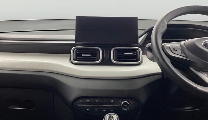 2024 Tata PUNCH  Creative MT Sunroof , Petrol, Manual, 15,446 km, Air Conditioner