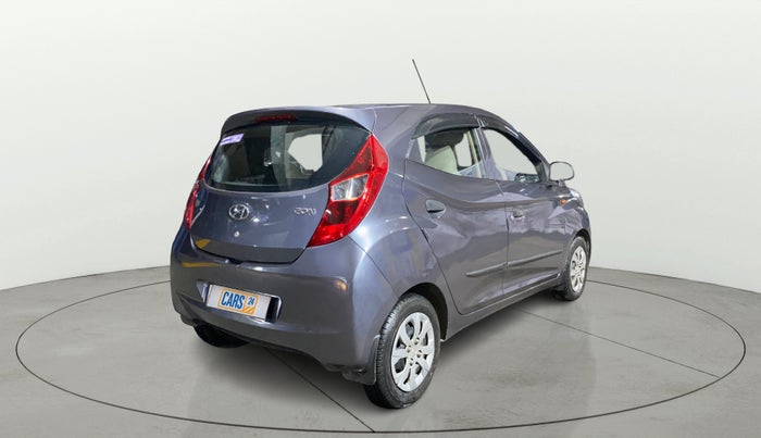 2017 Hyundai Eon MAGNA +, Petrol, Manual, 16,511 km, Right Back Diagonal