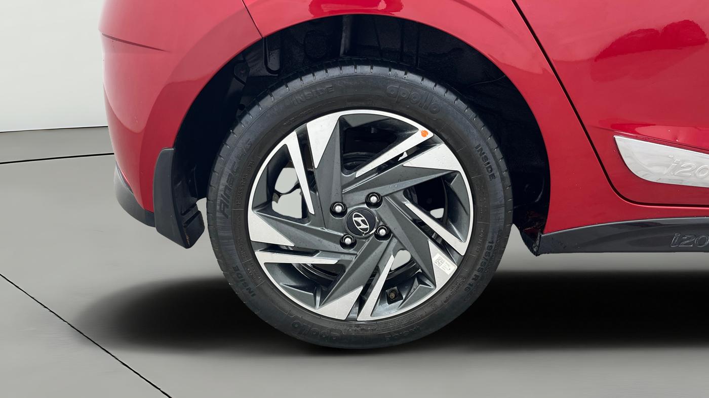 2021 Hyundai NEW I20  ASTA 1.0 TURBO IMT DUAL TONE, Petrol, Manual, 38,124 km, Right Rear Wheel