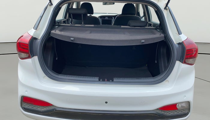 2018 Hyundai Elite i20 ASTA 1.2 (O), Petrol, Manual, 55,809 km, Boot Open Zoomed View