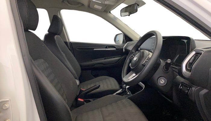 2021 KIA SONET HTK PLUS 1.0 DCT, Petrol, Automatic, 34,913 km, Right Side Front Door Cabin