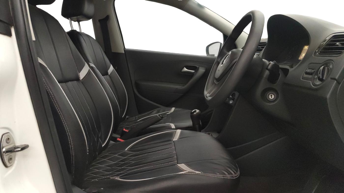 2020 Volkswagen Polo TRENDLINE 1.0L, Petrol, Manual, 80,392 km, Right Side Front Door Cabin