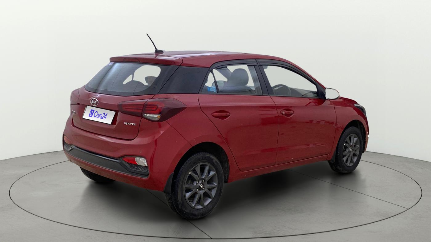 2020 Hyundai Elite i20 SPORTZ PLUS 1.2, Petrol, Manual, 31,880 km, Right Back Diagonal